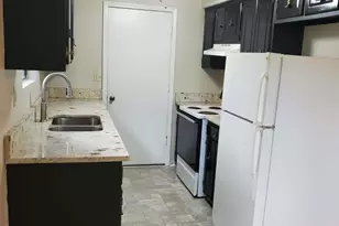 9141 Trail Ct, Jonesboro, GA 30238 - Photo 7