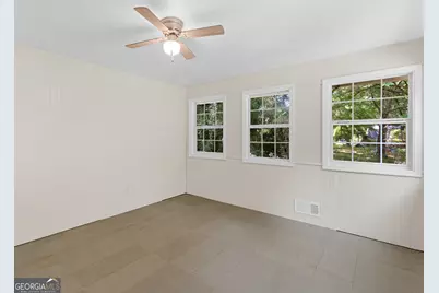 918 S McDonough Road, Griffin, GA 30224 - Photo 17