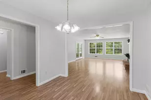 918 S McDonough Rd, Griffin, GA 30224 - Photo 9