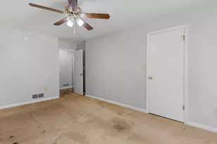 918 S McDonough Rd, Griffin, GA 30224 - Photo 35