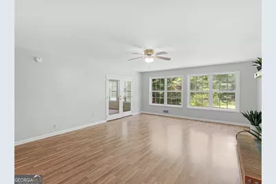 918 S McDonough Road, Griffin, GA 30224 - Photo 13