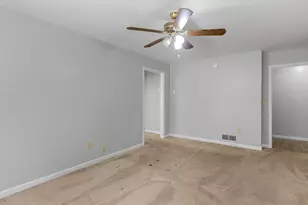 918 S McDonough Rd, Griffin, GA 30224 - Photo 35
