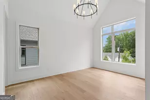 2471 Edwards Dr NW, Atlanta, GA 30318 - Photo 31
