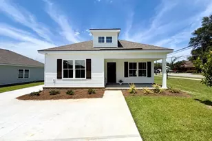 2 Roundtree St, Statesboro, GA 30458 - Photo 1