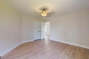 2 Roundtree St, Statesboro, GA 30458 - Photo 13