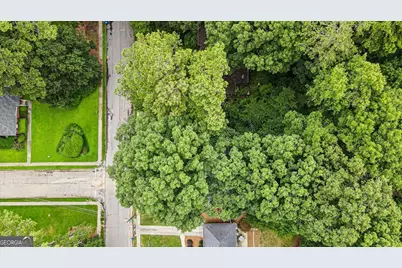 1875 Ravenwood Way NE, Atlanta, GA 30329 - Photo 21