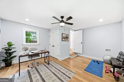 1875 Ravenwood Way NE, Atlanta, GA 30329 - Photo 17