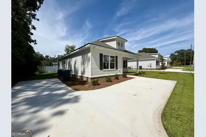 6 Roundtree Street, Statesboro, GA 30458 - Photo 3