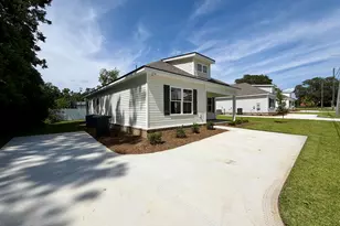 6 Roundtree St, Statesboro, GA 30458 - Photo 3