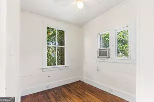 545 E Park Ave, Savannah, GA 31401 - Photo 25