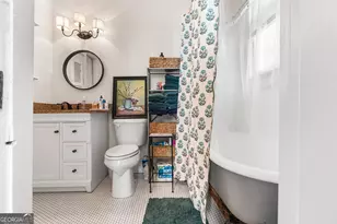 545 E Park Ave, Savannah, GA 31401 - Photo 13