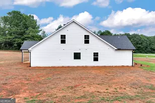 406 Myles Wy, Winder, GA 30680 - Photo 5