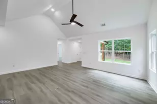 548 Barnesville Rd, Griffin, GA 30224 - Photo 7
