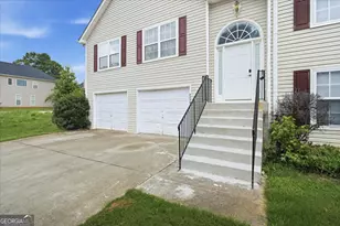 8039 Mustang Ln, Riverdale, GA 30274 - Photo 3