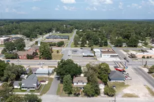 400 1st St, Folkston, GA 31537 - Photo 29