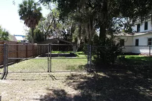 400 1st St, Folkston, GA 31537 - Photo 29