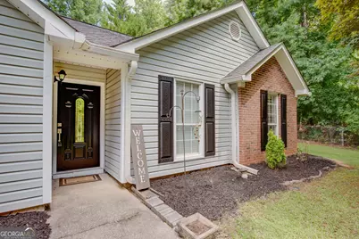 289 Marsha Way, Sharpsburg, GA 30277 - Photo 3