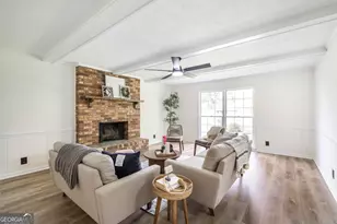 6806 Bay Point Dr, Macon, GA 31220 - Photo 9