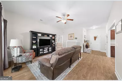 106 Weatherstone Way, Statesboro, GA 30458 - Photo 3