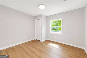 1639 Bridgeport Dr NW, Atlanta, GA 30318 - Photo 13