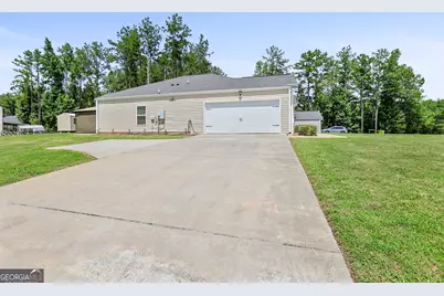 141 N Meadows Ridge Drive, Grantville, GA 30220 - Photo 31