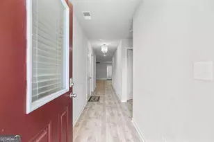 141 N Meadows Ridge Dr, Grantville, GA 30220 - Photo 5