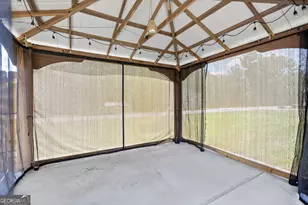 141 N Meadows Ridge Dr, Grantville, GA 30220 - Photo 27