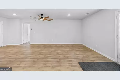 141 N Meadows Ridge Drive, Grantville, GA 30220 - Photo 19