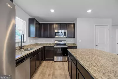 141 N Meadows Ridge Drive, Grantville, GA 30220 - Photo 15
