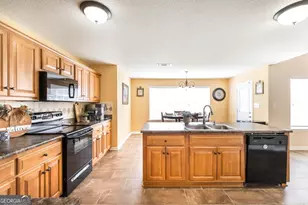 206 Staffordshire Ave, Warner Robins, GA 31088 - Photo 15