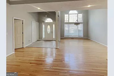 6898 Fox Hunt Circle W, Douglasville, GA 30135 - Photo 5