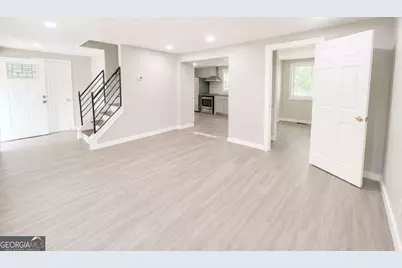 4303 Village Square Lane, Stone Mountain, GA 30083 - Photo 3