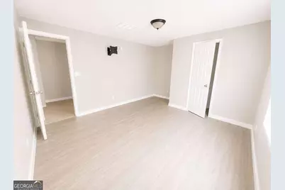 4303 Village Square Lane, Stone Mountain, GA 30083 - Photo 11