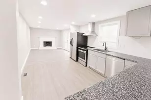 4303 Village Square Ln, Stone Mountain, GA 30083 - Photo 5