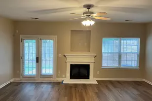5092 Windsor Forrest Ln, Atlanta, GA 30349 - Photo 5