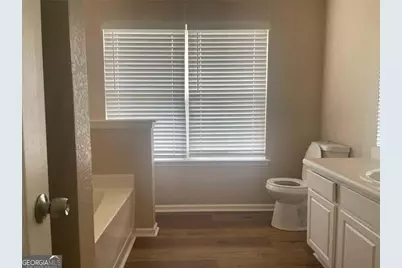 5092 Windsor Forrest Lane, Atlanta, GA 30349 - Photo 15