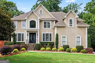 1135 Jennifer Oaks Dr, Alpharetta, GA 30004 - Photo 1