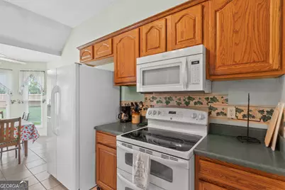 131 Pioneer Trail, Warner Robins, GA 31088 - Photo 23