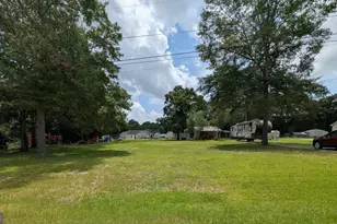 76 3rd Ave, Hawkinsville, GA 31036 - Photo 17