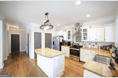 132 Poplar Street N, Athens, GA 30606 - Photo 13