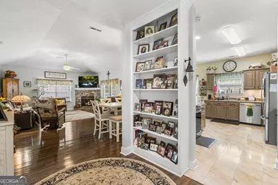 419 Long View Cir., Hiawassee, GA 30546 - Photo 7