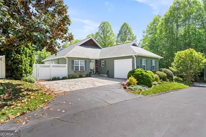 419 Long View Cir., Hiawassee, GA 30546 - Photo 1