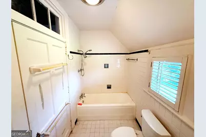 355 W Main Street, Forsyth, GA 31029 - Photo 27