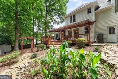 2919 Mountain Trace NE, Roswell, GA 30075 - Photo 33
