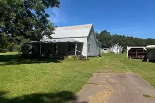 1370 Ham Fork Rd, Union Point, GA 30669 - Photo 1
