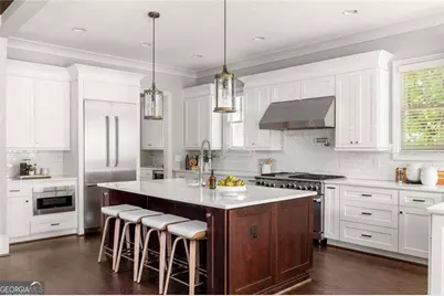 2327 Shenandoah Avenue NE, Atlanta, GA 30305 - Photo 21