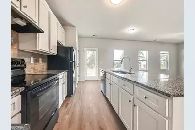 196 Daisy Circle, McDonough, GA 30252 - Photo 7