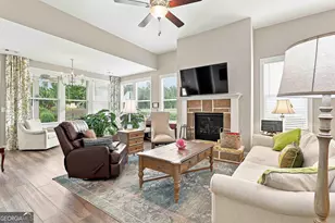 200 Sweetbay Ct, Peachtree City, GA 30269 - Photo 15