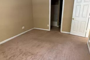 1220 N Hampton Dr, Hampton, GA 30228 - Photo 9