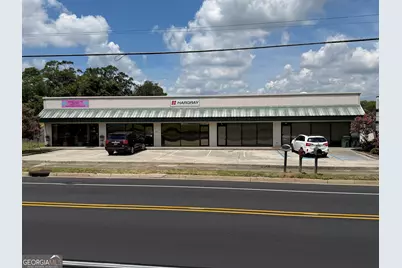 7 N Zetterower Avenue #C, Statesboro, GA 30458 - Photo 3